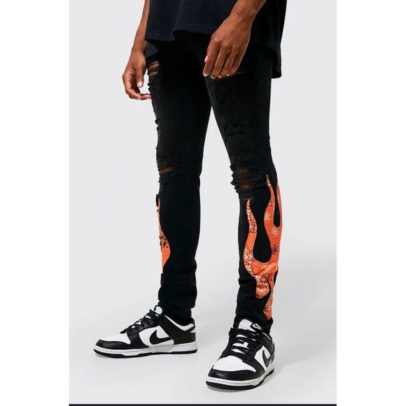 Boohoo Man Jeans Mens Size 30 Flame Handkerchief Detail Measures 29 X 31 Black - Picture 1 of 13
